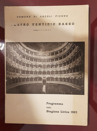 Opuscolo programma teatro - opuscolo,